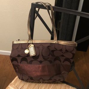 Coach shoulder bag